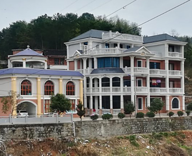 【案例欣赏】永云出品——衡阳县李总豪华大气四层带副楼别墅实建照片