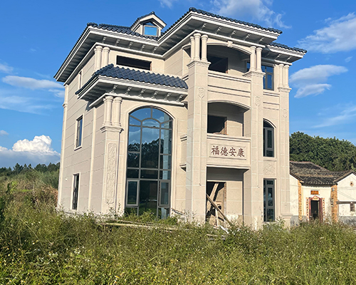 广东湛江郭先生私人订制简135平米欧式三层别墅落地效果实景欣赏